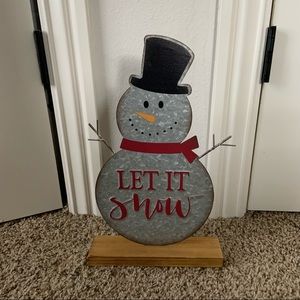 NWT Galvanized Metal & Wood Snowman Decor